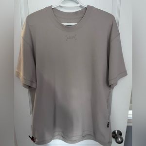 ASRV beiege short sleeve sweatshirt with cinch bottom, size M